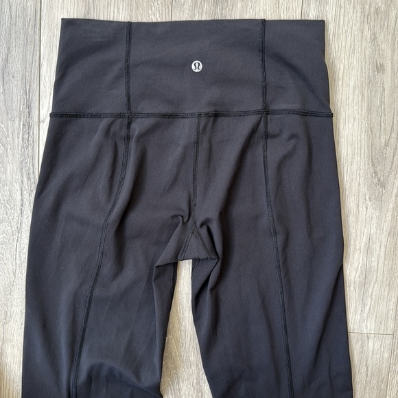 Vintage Lululemon Groove Flare Pants size 8/10 32” inseam - Picture 4 of 5